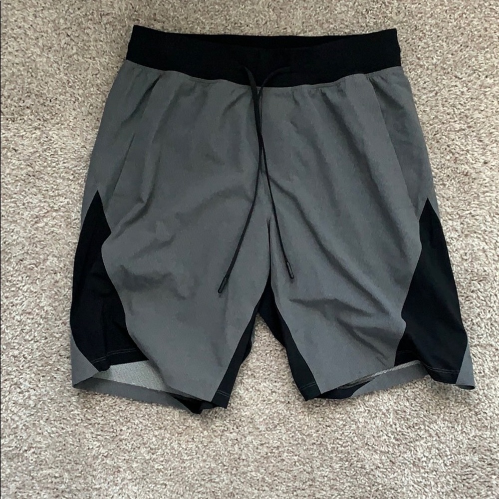 Men’s lululemon shorts